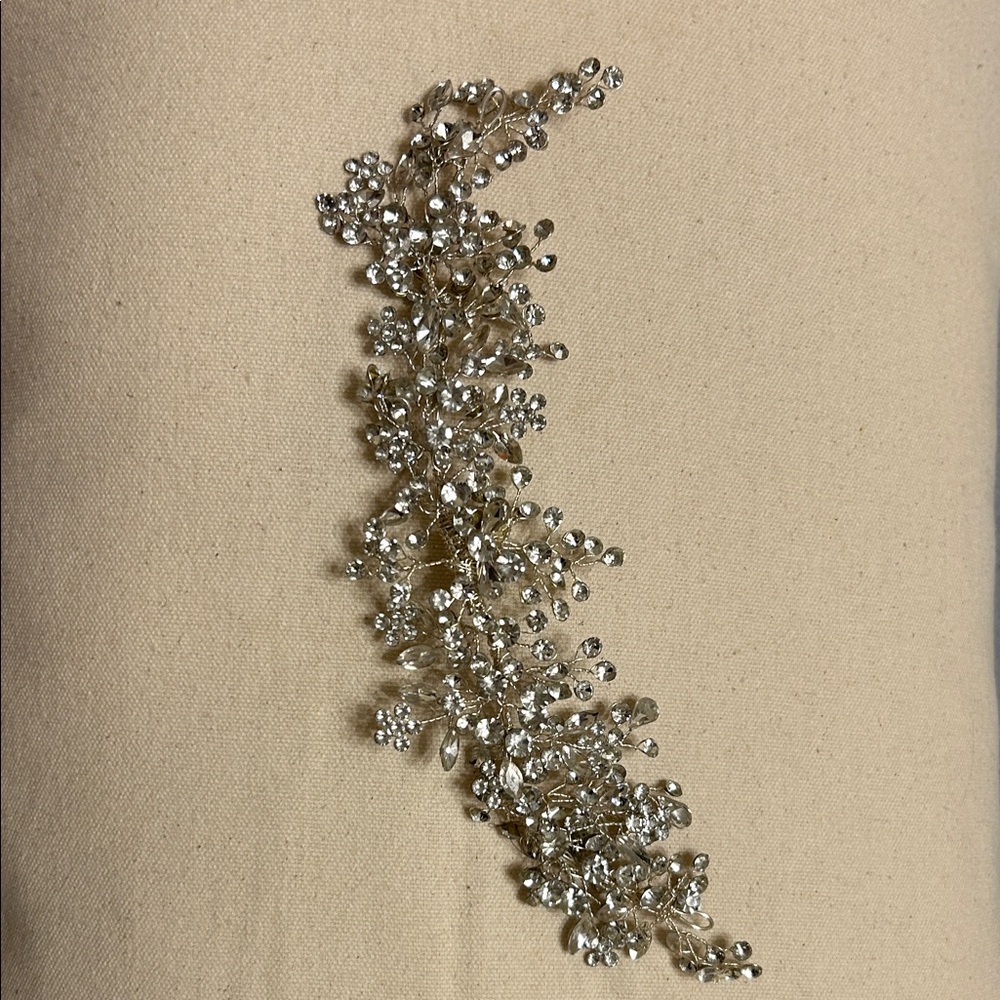 Bridal Rhinestone Crystal Hairpiece